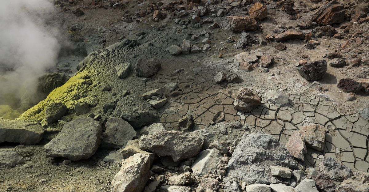 Sulfur (Crude) (Pellets) — wholesale Minerals