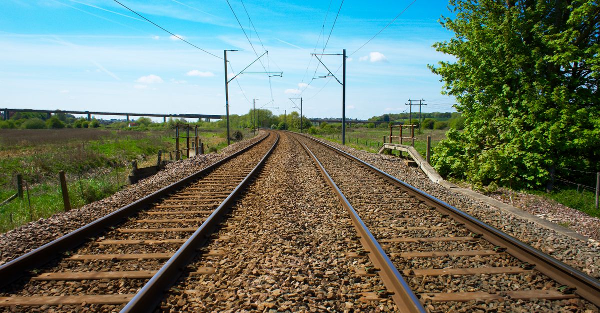 Steel Rail (Foil) — wholesale Base Metals