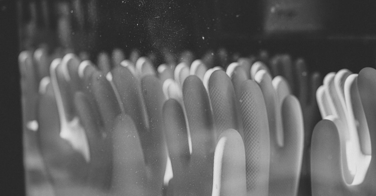 Rubber Gloves (Industrial) (Extrusion) — wholesale Plastics & Rubber